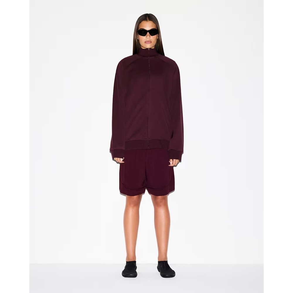NikeSkims Airy Relaxed Shorts in Currant / NWT / Size 4X